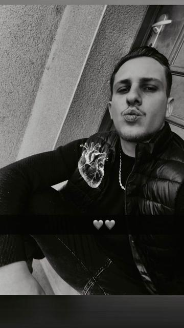@LeR02💪🔥