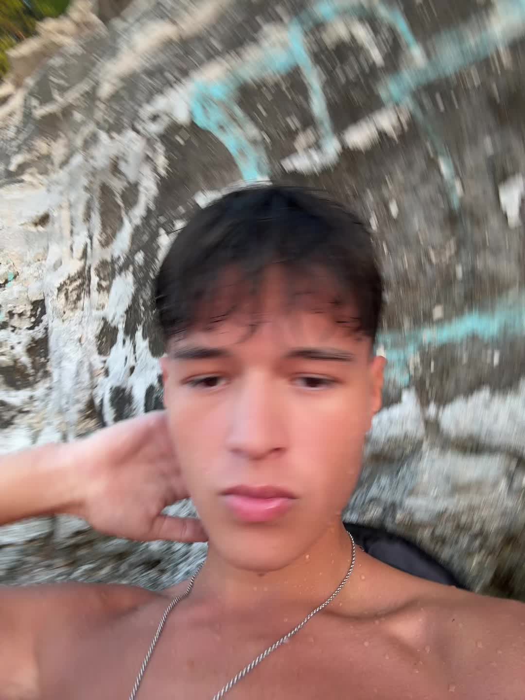 @Luka