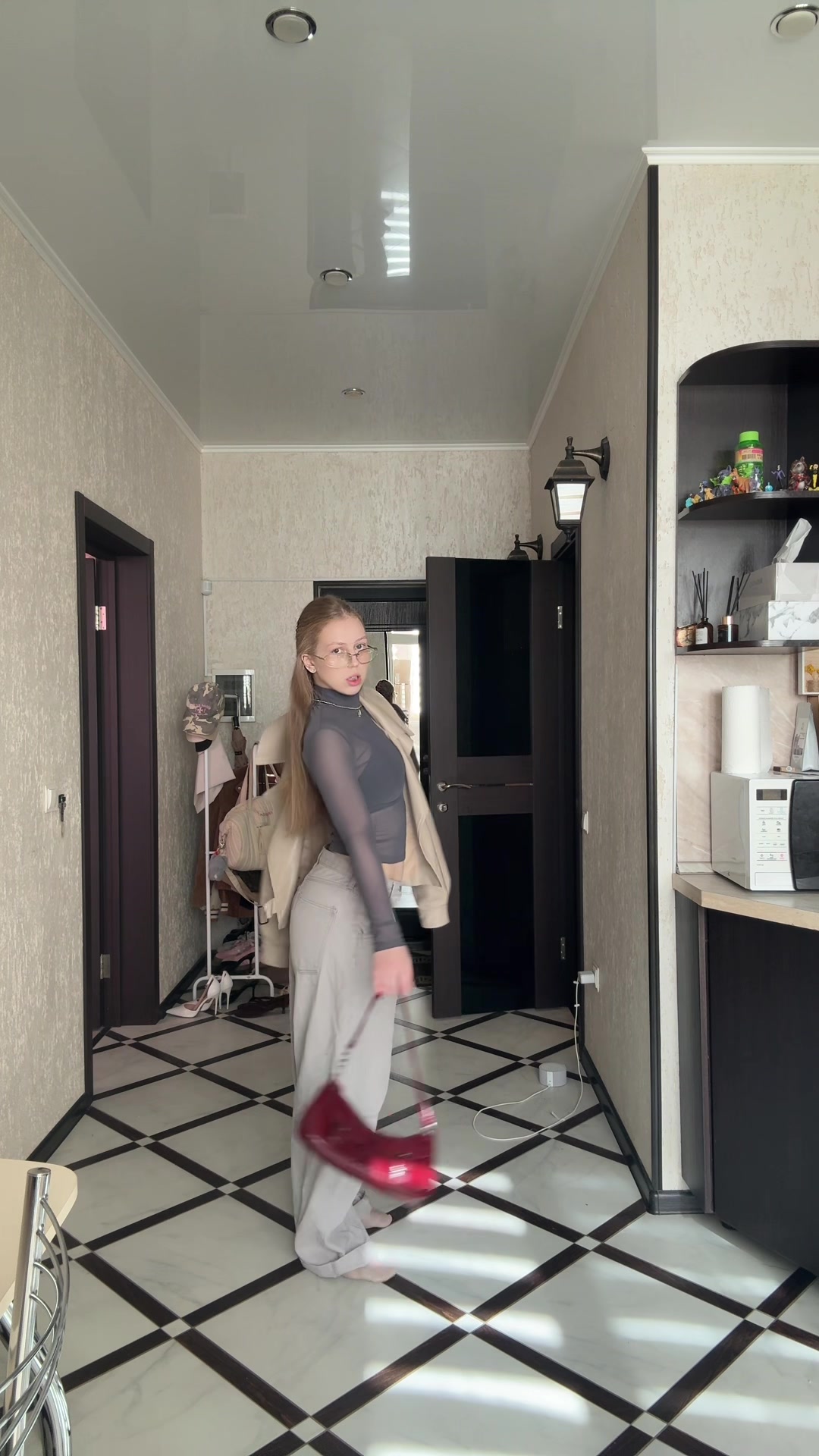 @джонияр