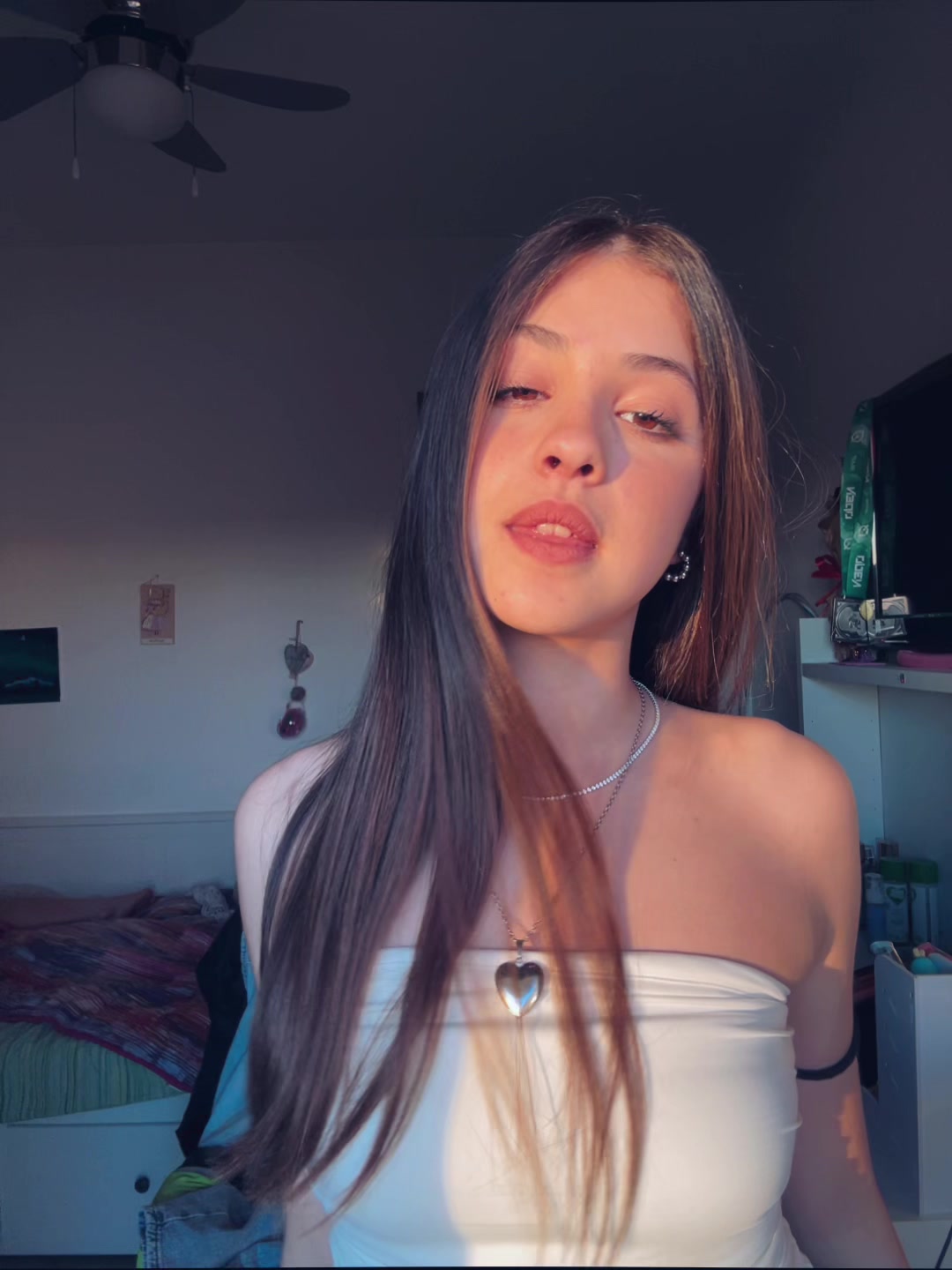 @💛