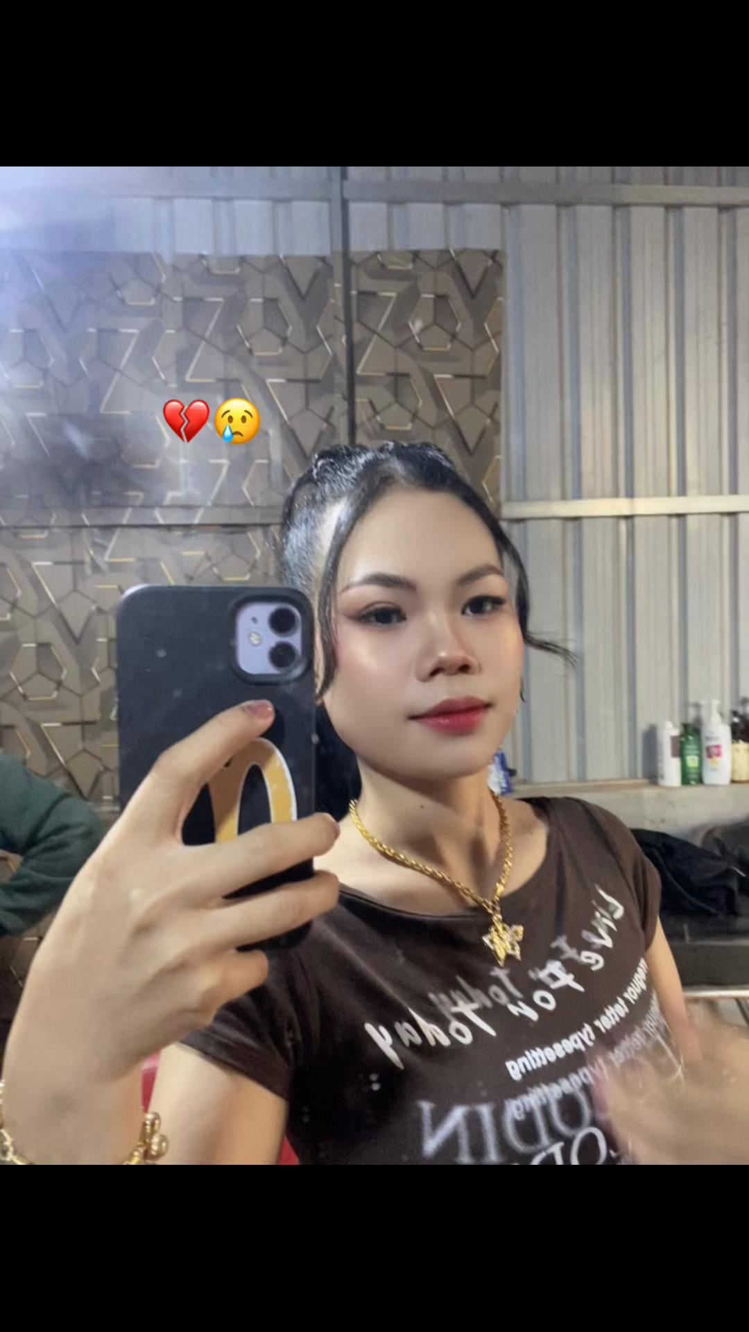 @moon moon