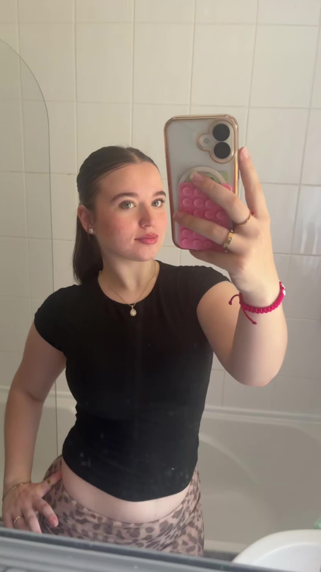 @izzy.xoxo