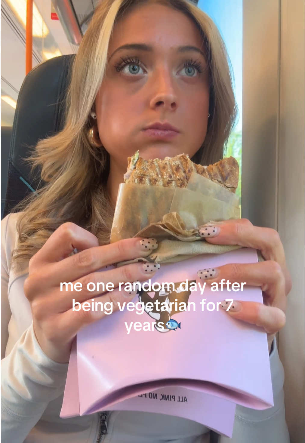@mikaela🪞🪽
