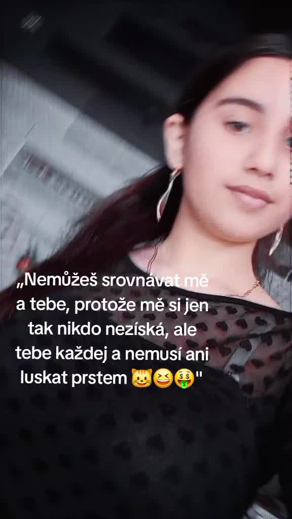 @Ɓãłøğővā💜