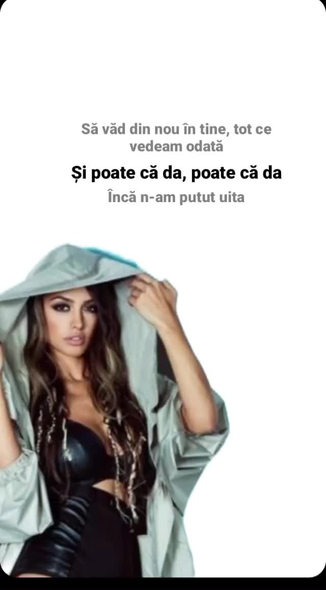 @🎧