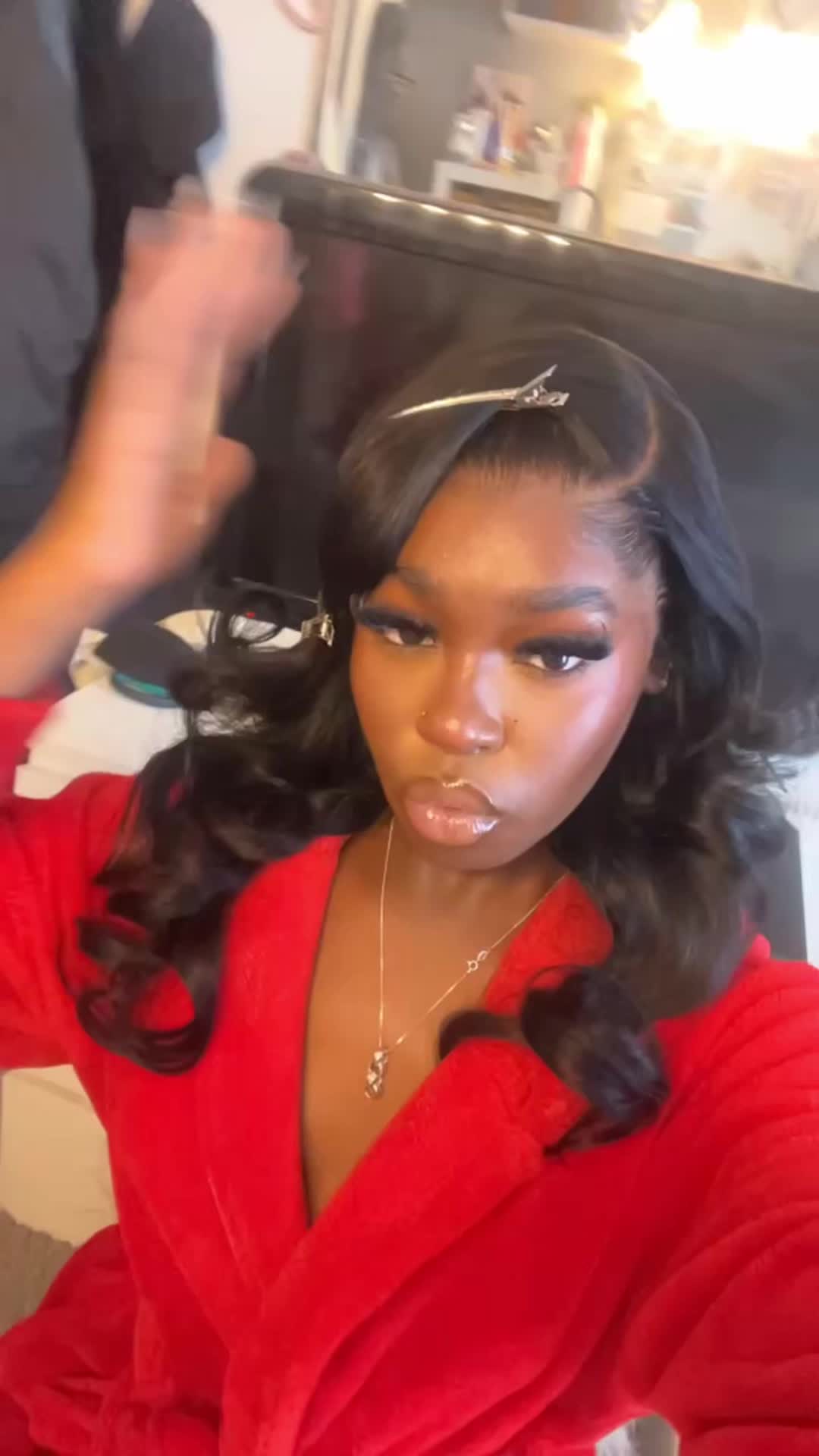 @R.