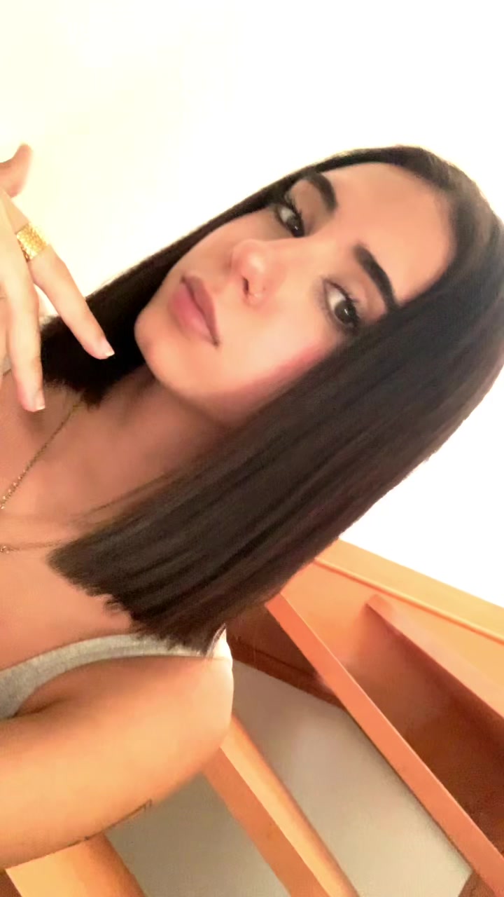 @c.