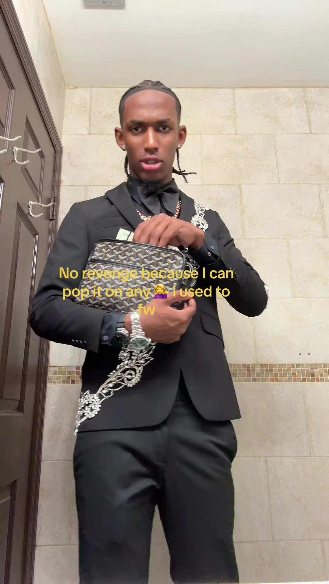@Jayteen