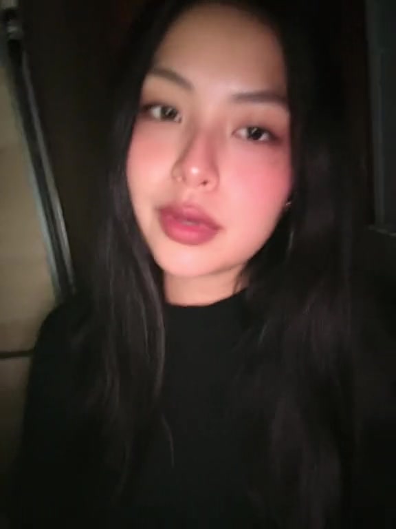 @𝓛𝓲𝔃 🍒