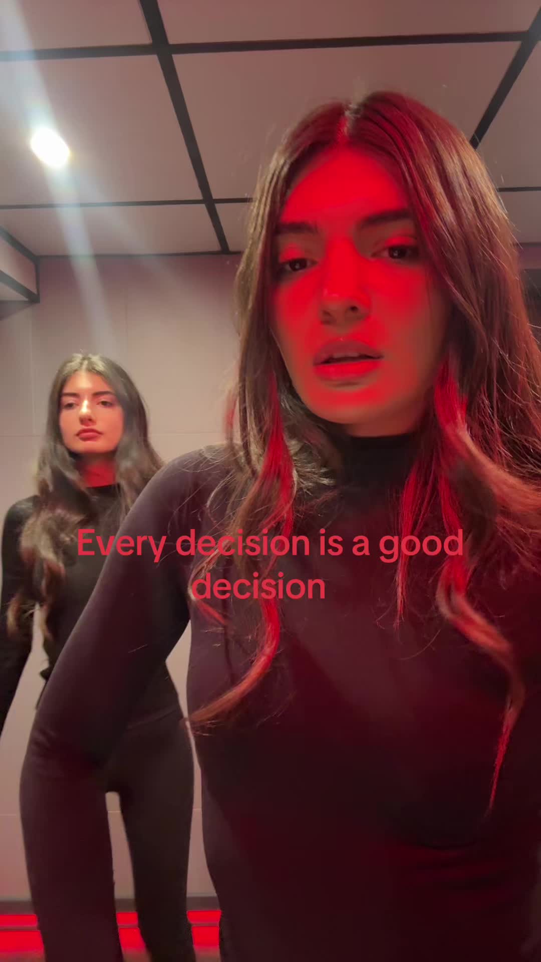 @Jessica_neeme