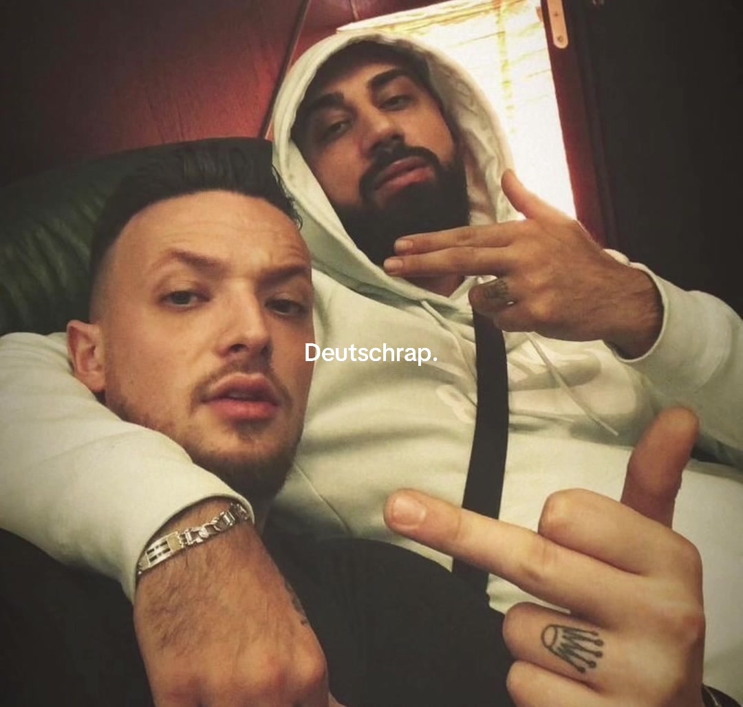 @ℳ