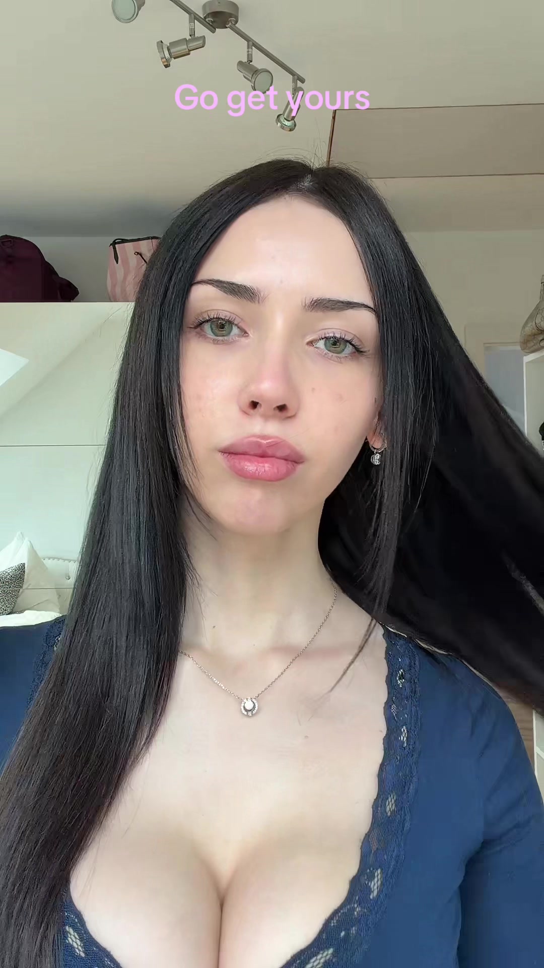 @Isa
