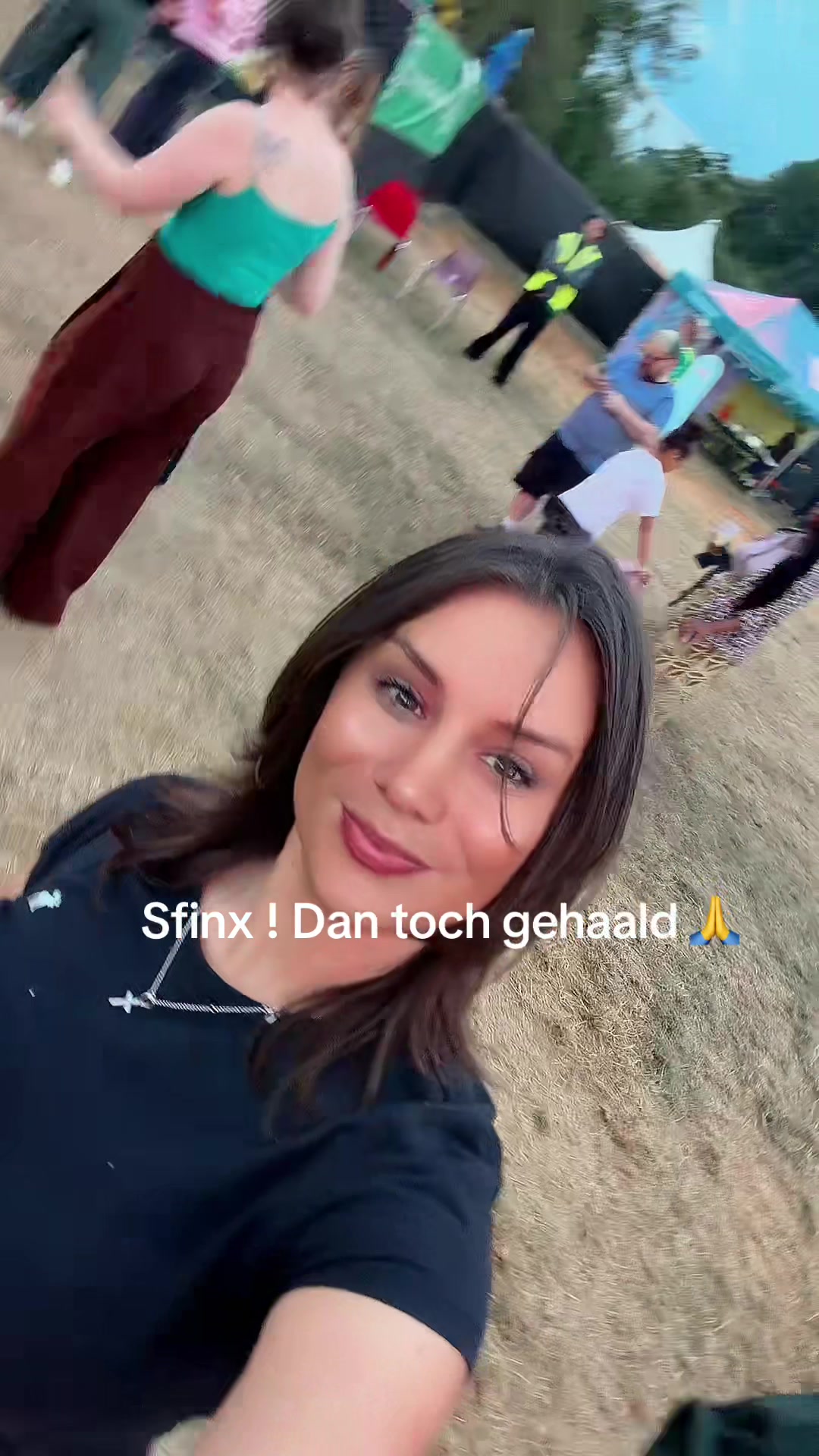 @Elkesangels