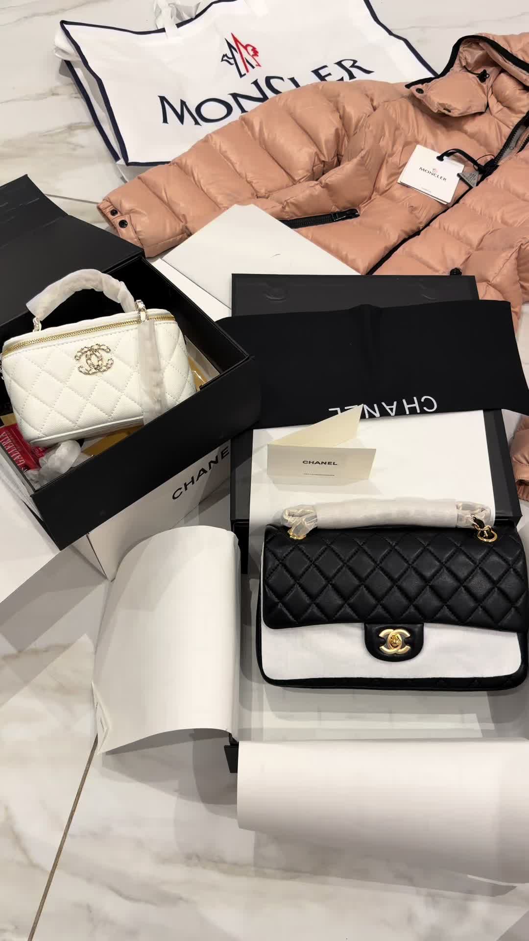 @LOVE LUXURY 4 LESS