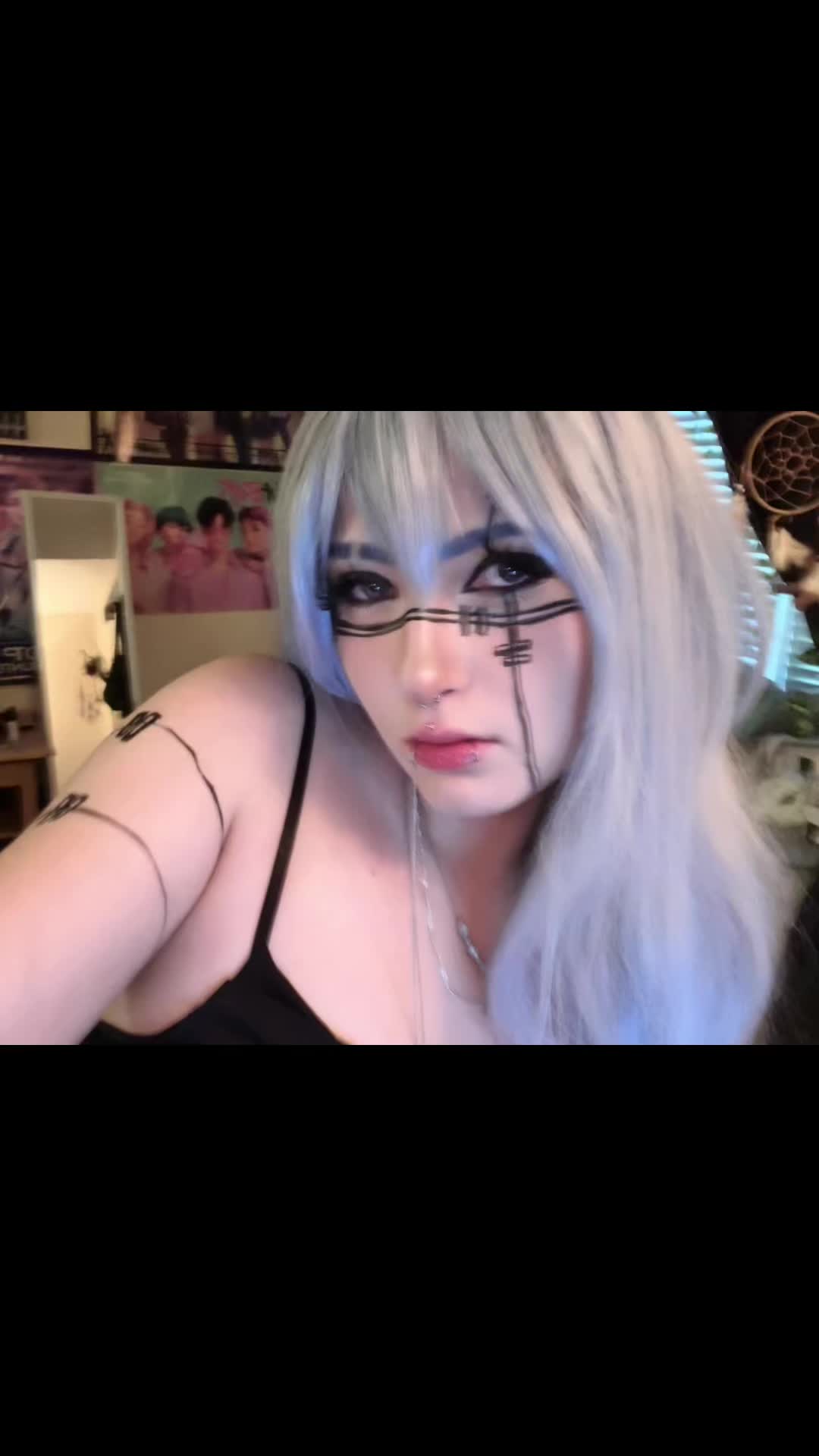@CassieCosplays
