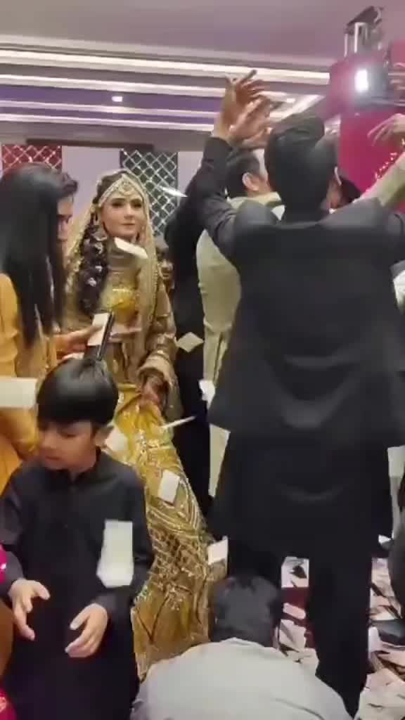 @Shehrbano Queen👑🤓