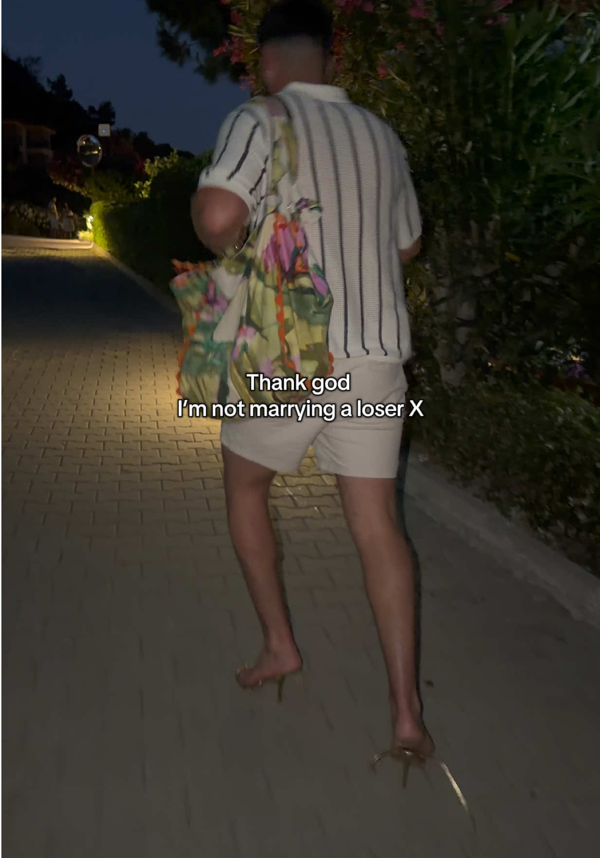 @Regan Ellis