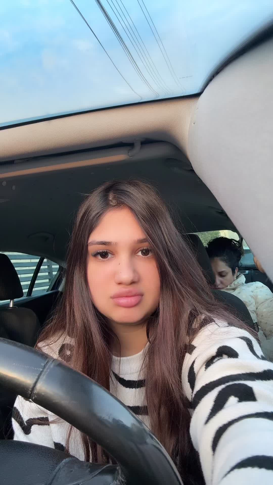 @🖤