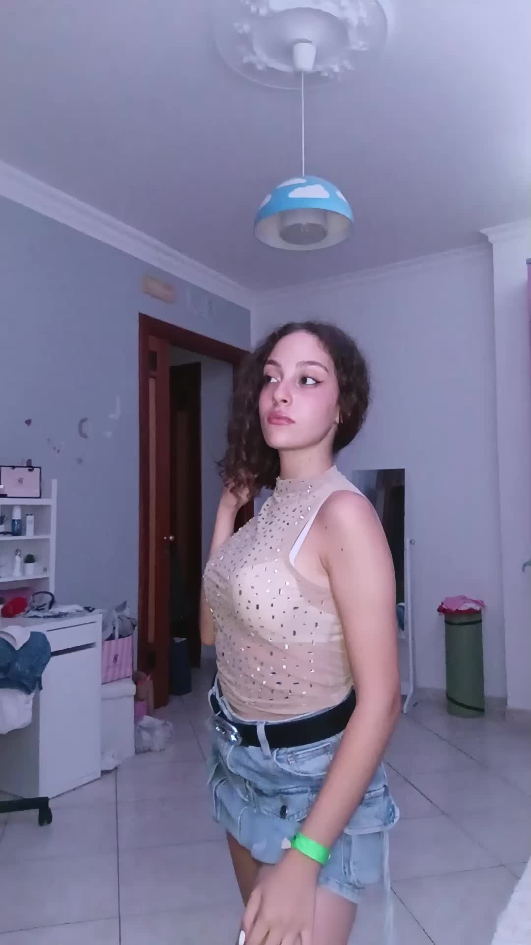 @claudiaa
