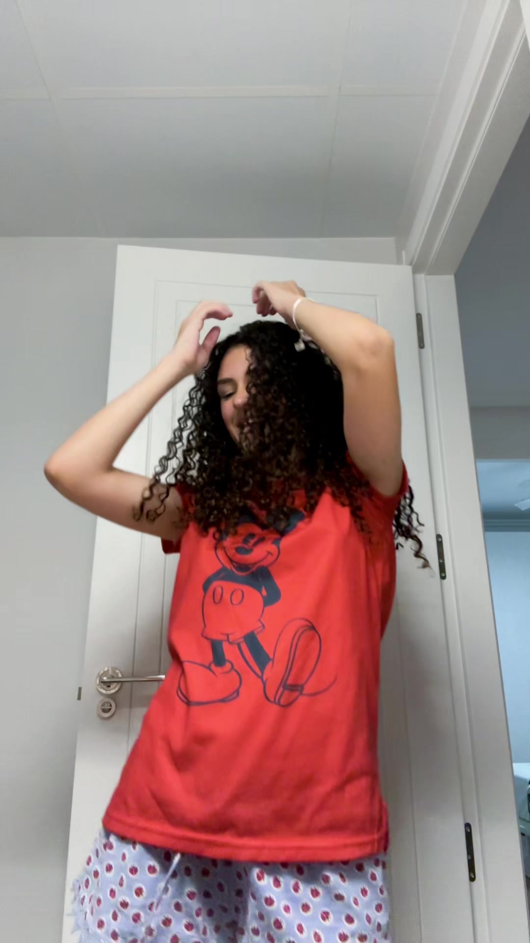 @curly 𝑔𝑖𝑟𝑙٭