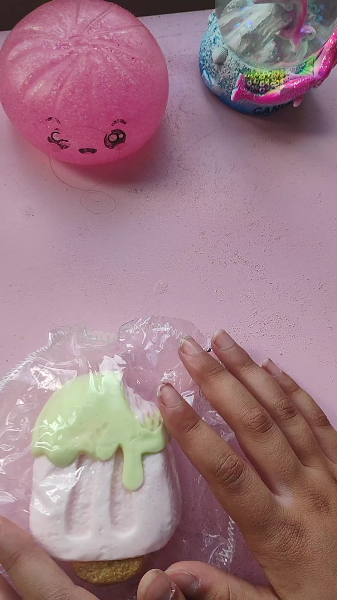 @AvaSquishy23