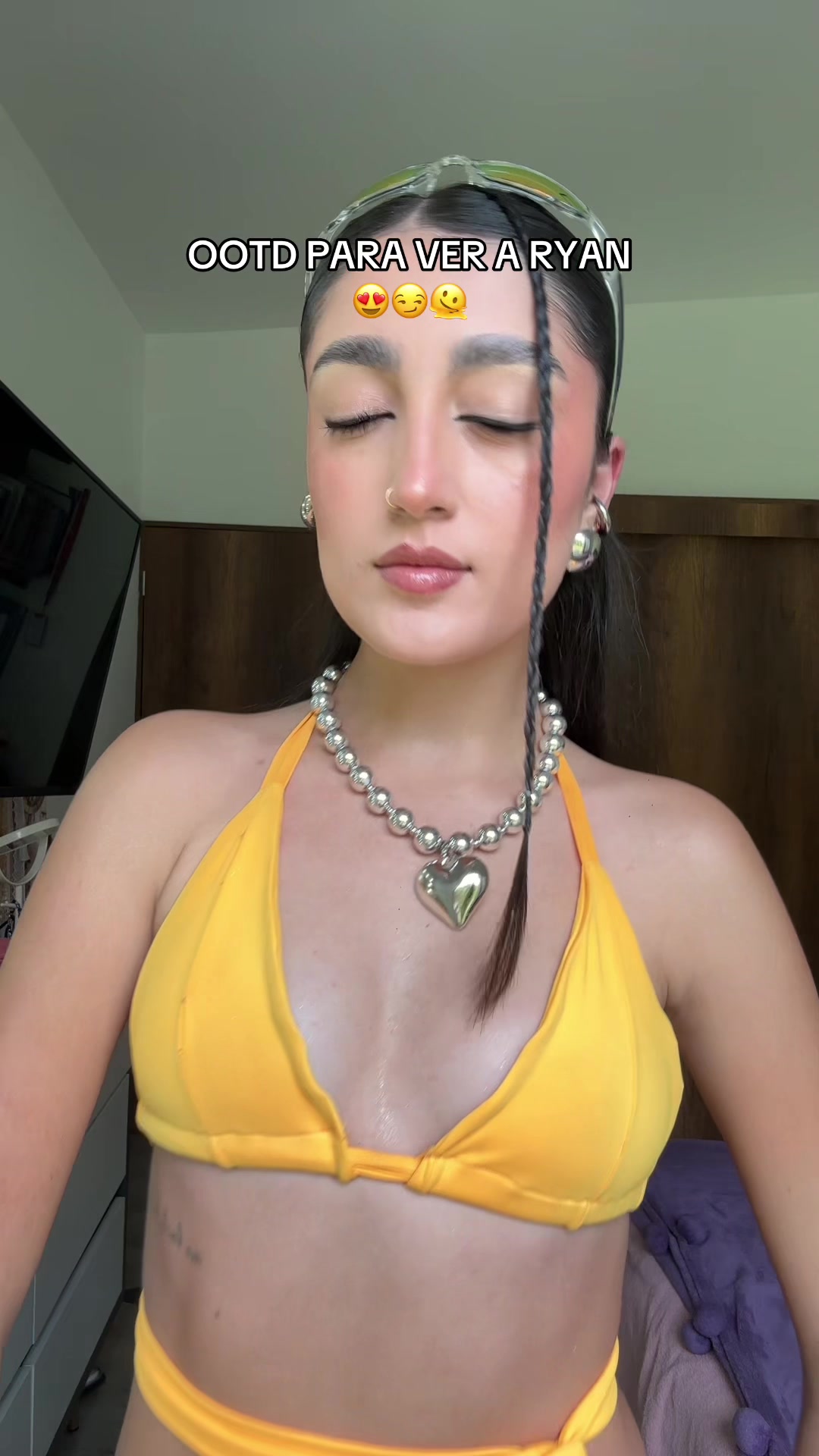 @🪬