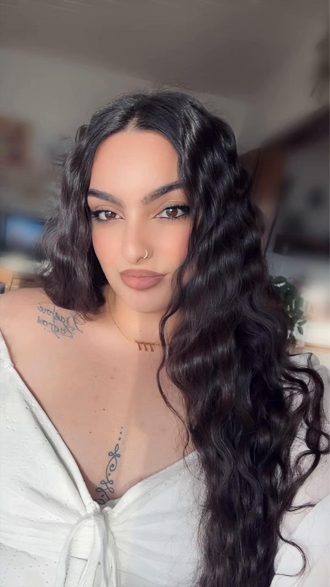 @Aurora•Rosanna