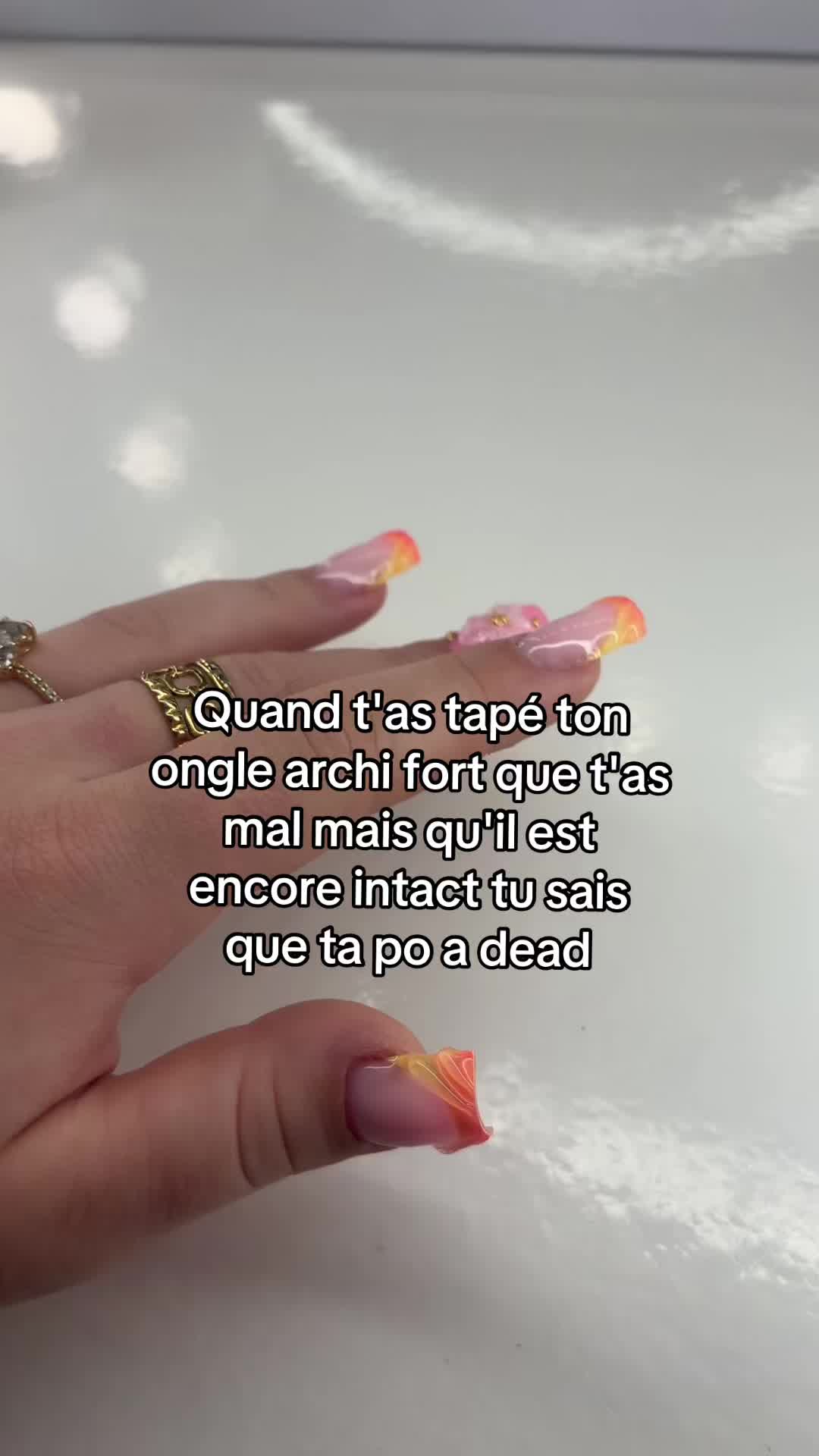 @ethernails_