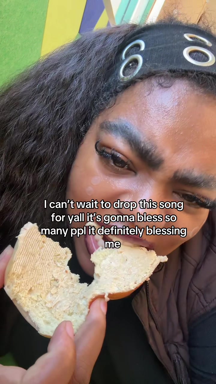 @Makia Marshall