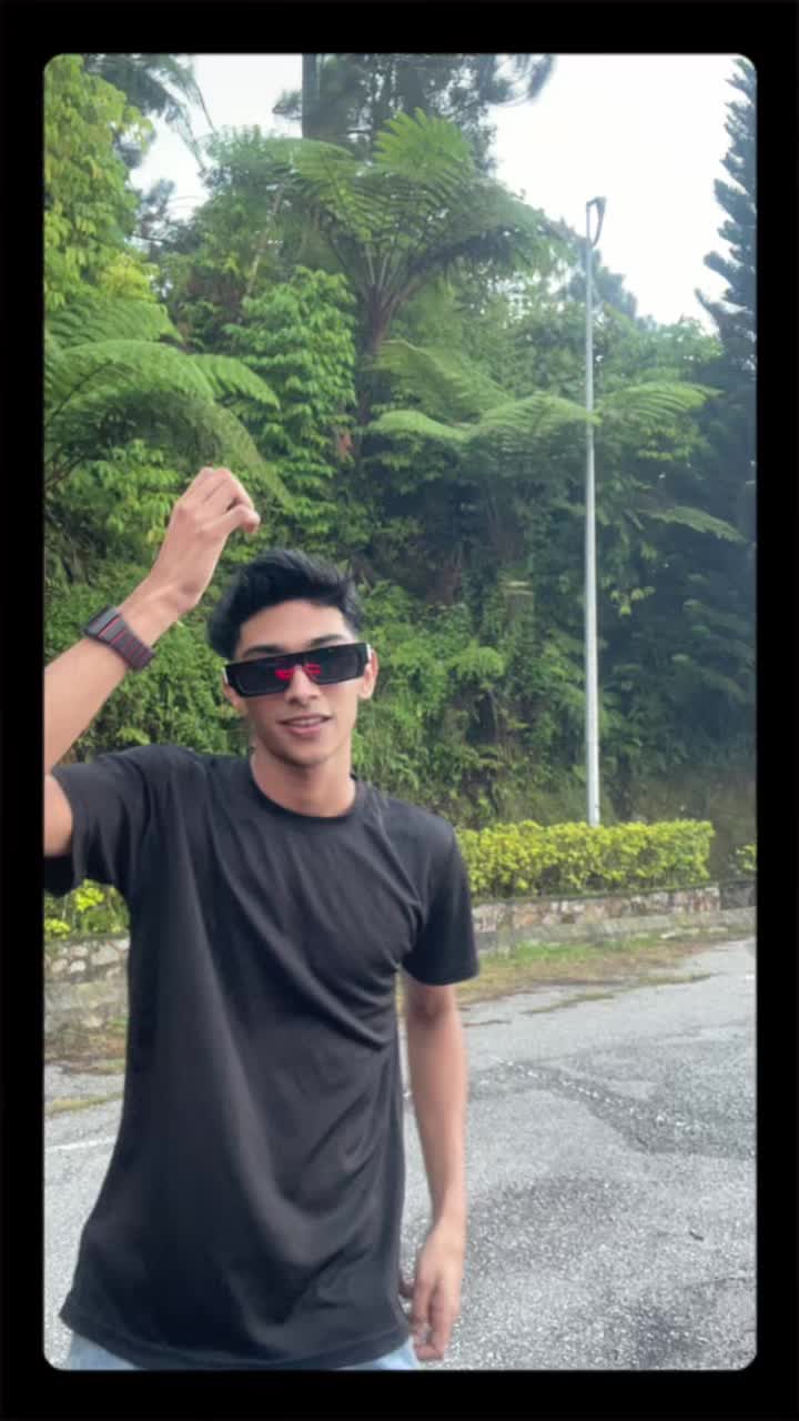 @Ozzzy ๐ธ