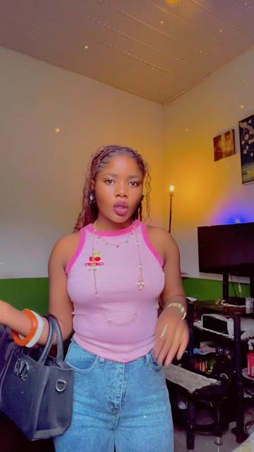 @Cécile losele🥰✨️