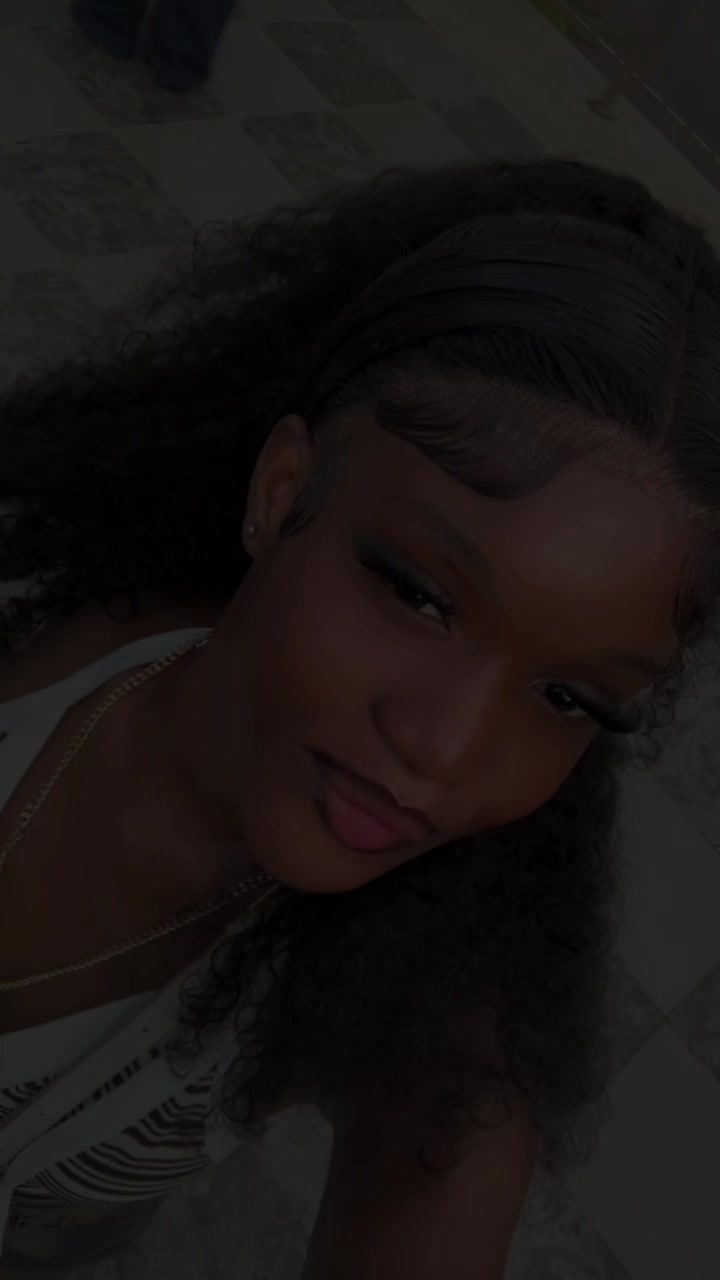 @Bella.blinks