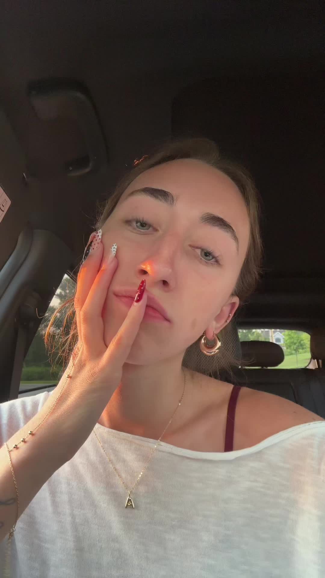 @Ayla🍦