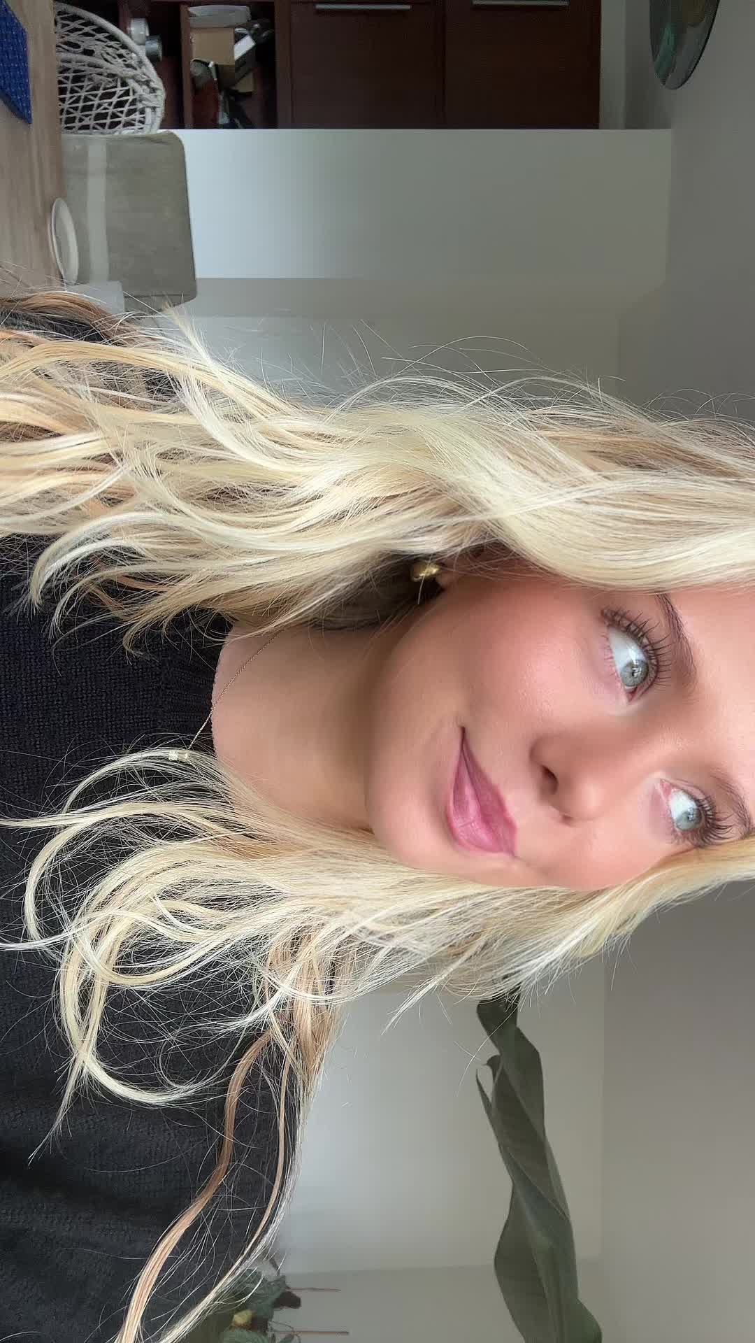 @Sabrina
