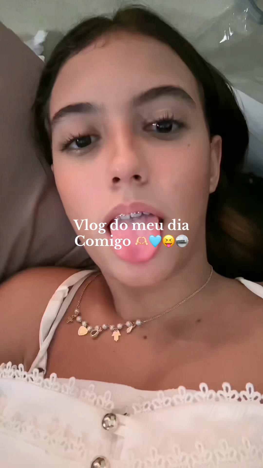 @Liv 🧡