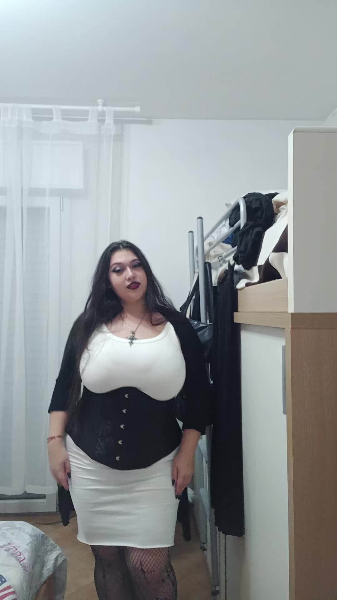 @IlariaMontanari
