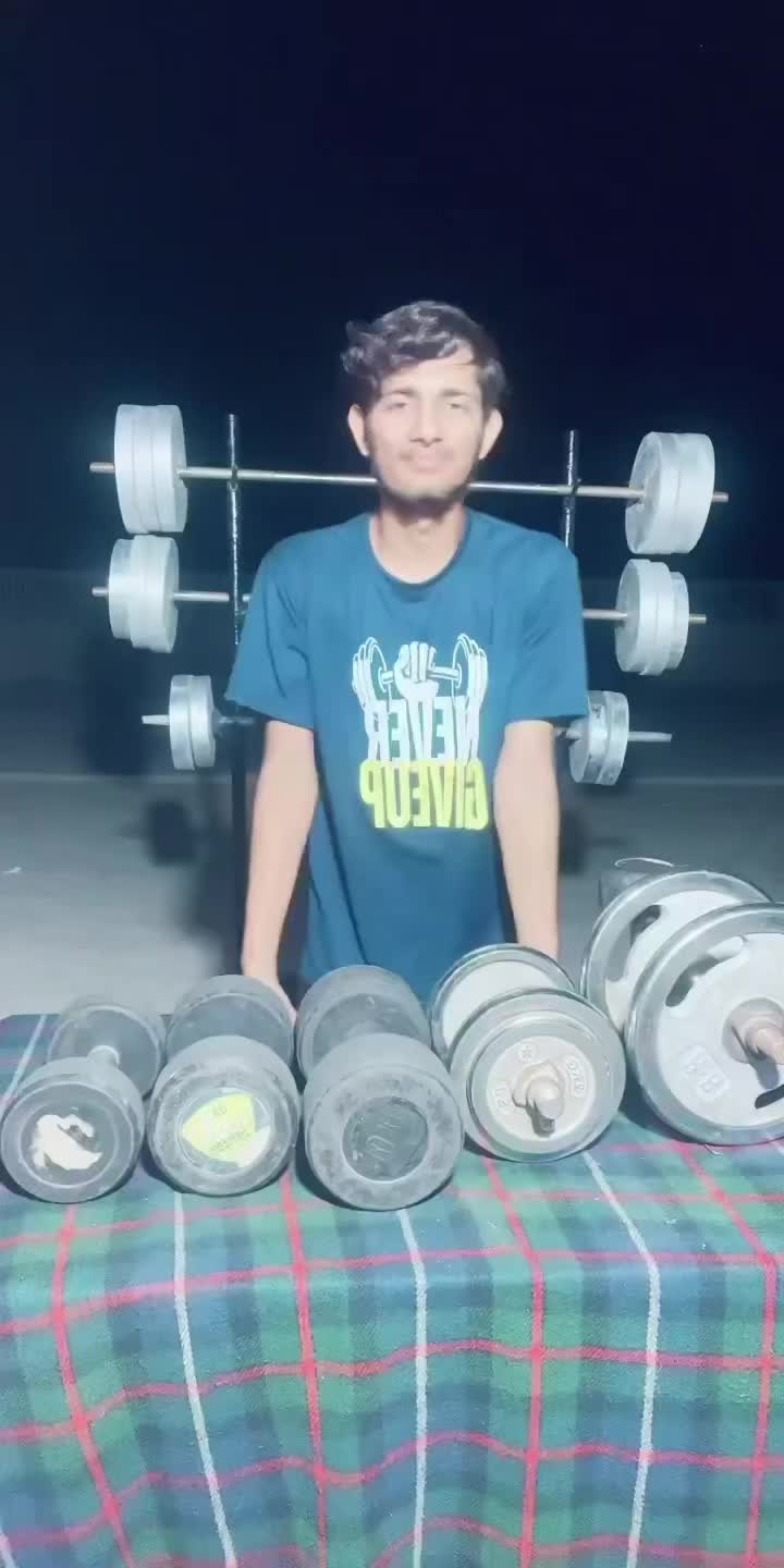 @Bodybuilder boy