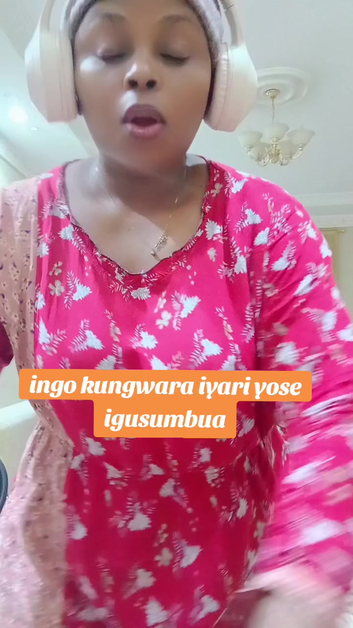 @.ChantalTips2