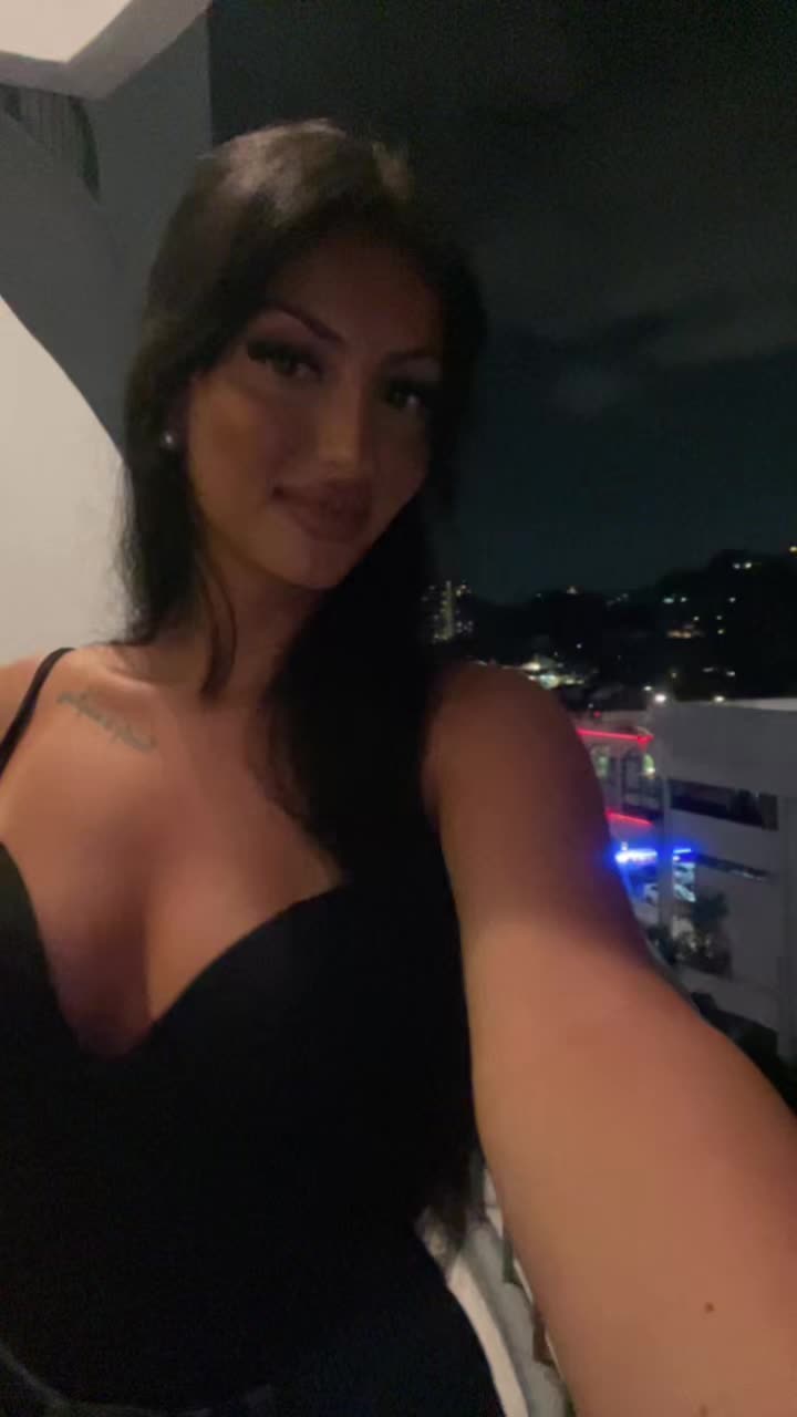 @Lara A