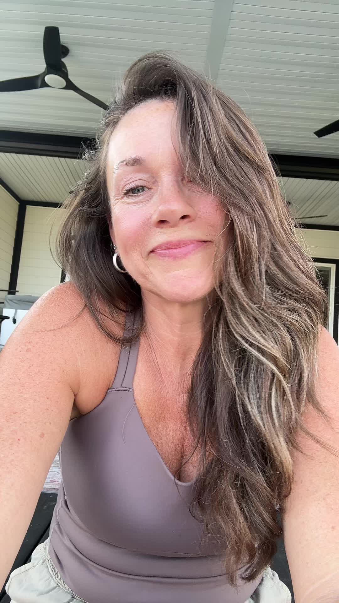 @LeslieAnn