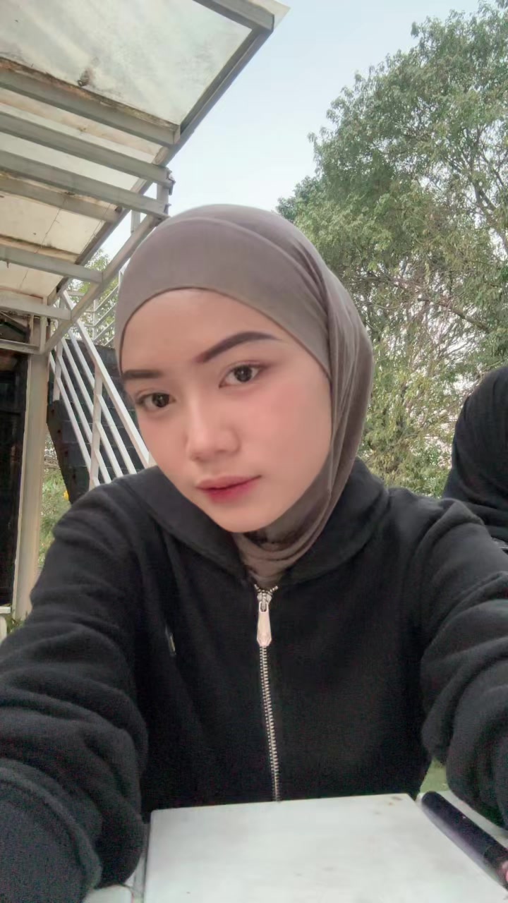 @𝐚𝐧𝐢𝐬