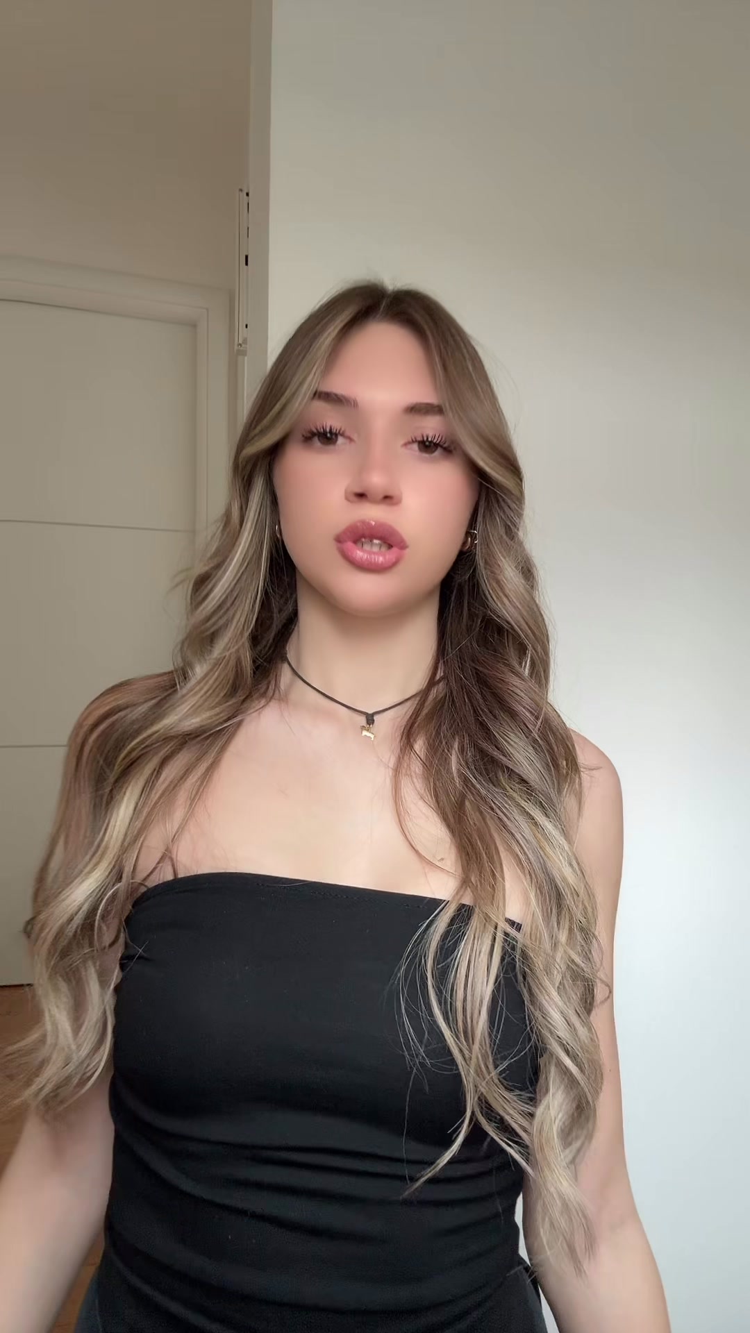 @elenina
