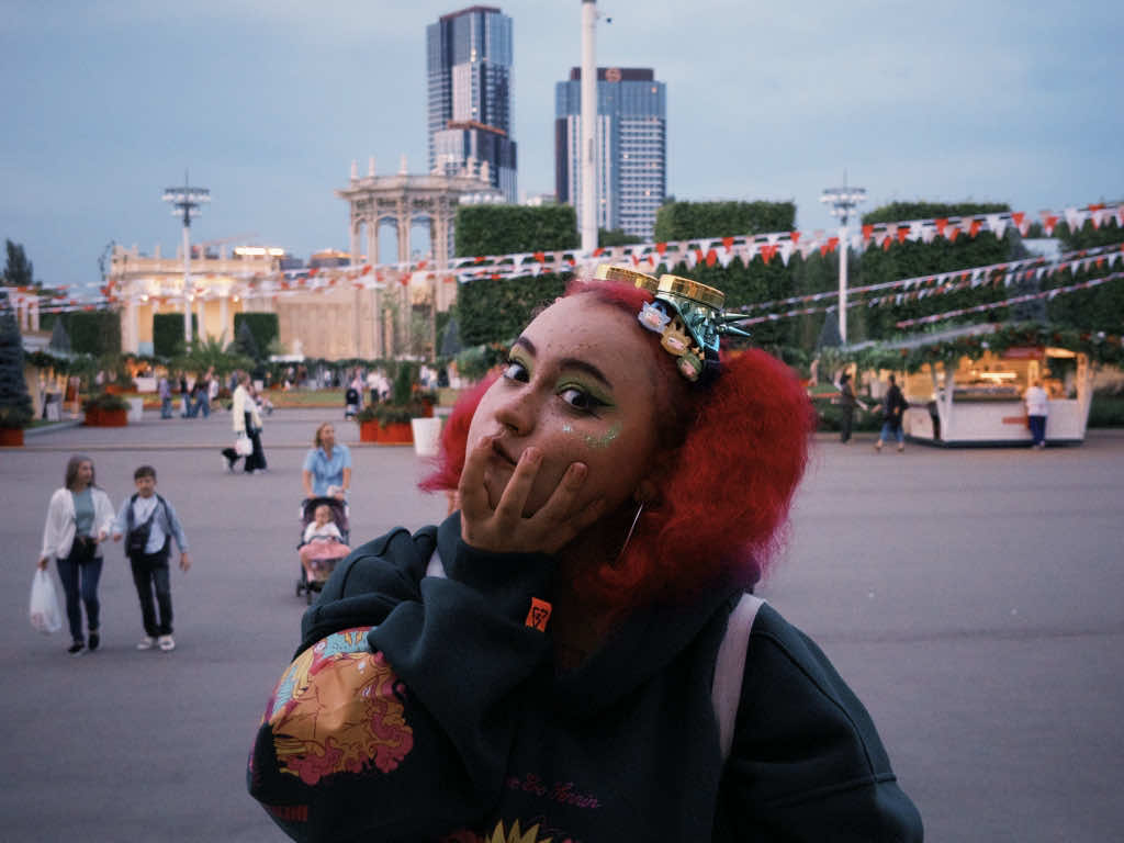 @⋆🍅Рика Санчез  ᕕ( ᐛ )ᕗ