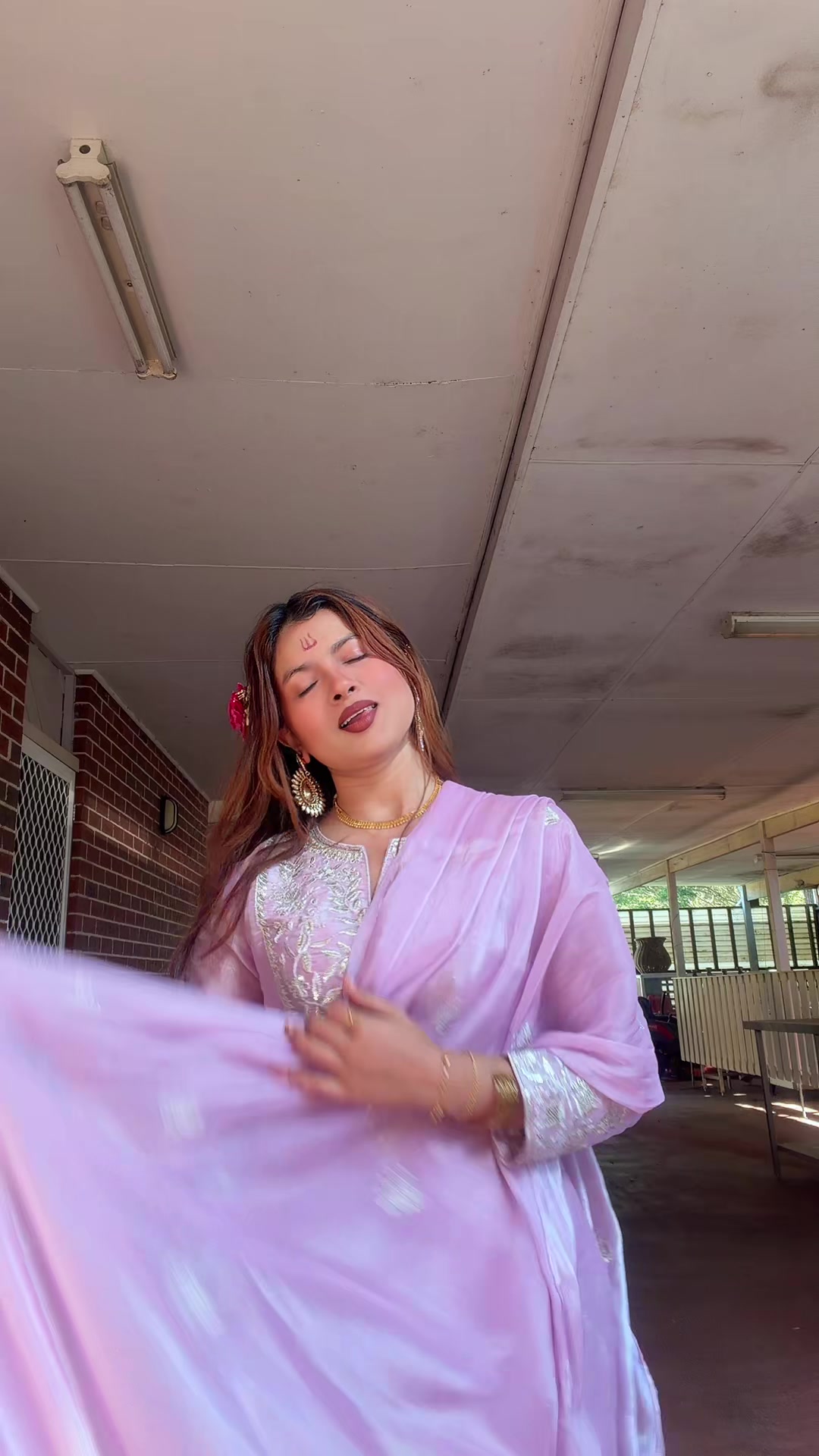 @स्मृती 🕯️🎧