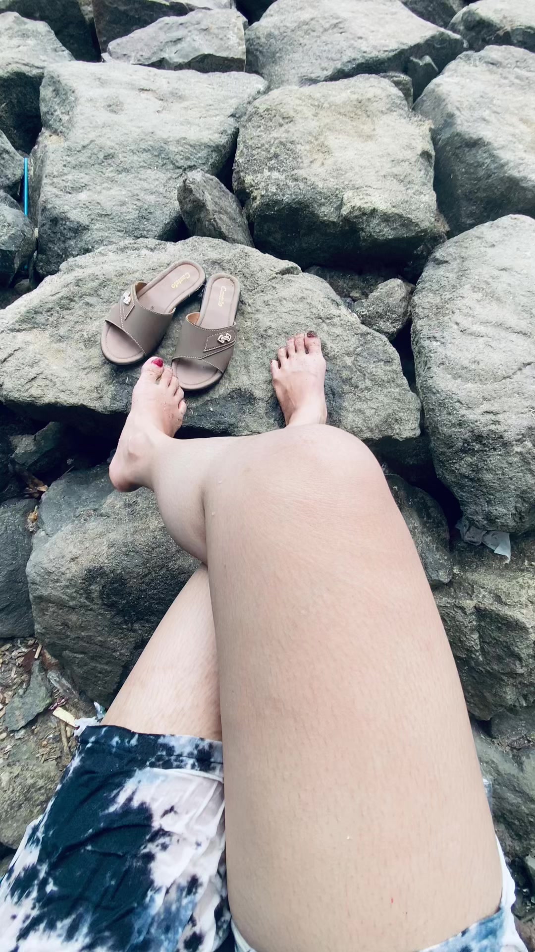 @r