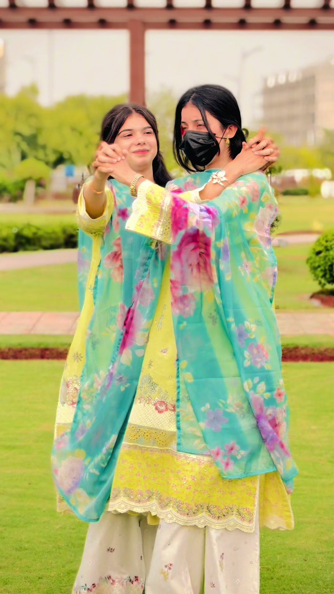 @Saherkhanofficial❤️