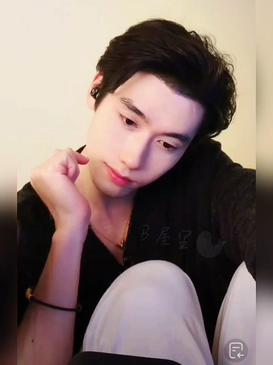 @WuLiChaoGe🦭屋里宝宝🦭