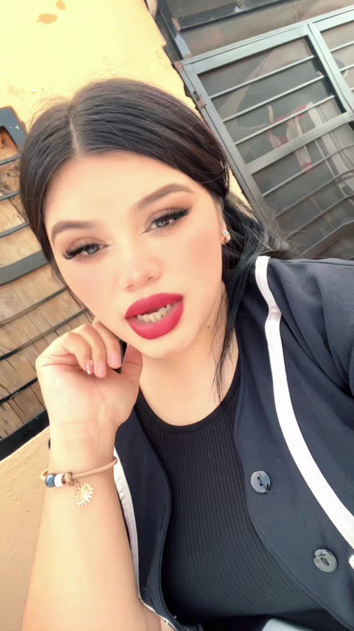 @Marian777🖤