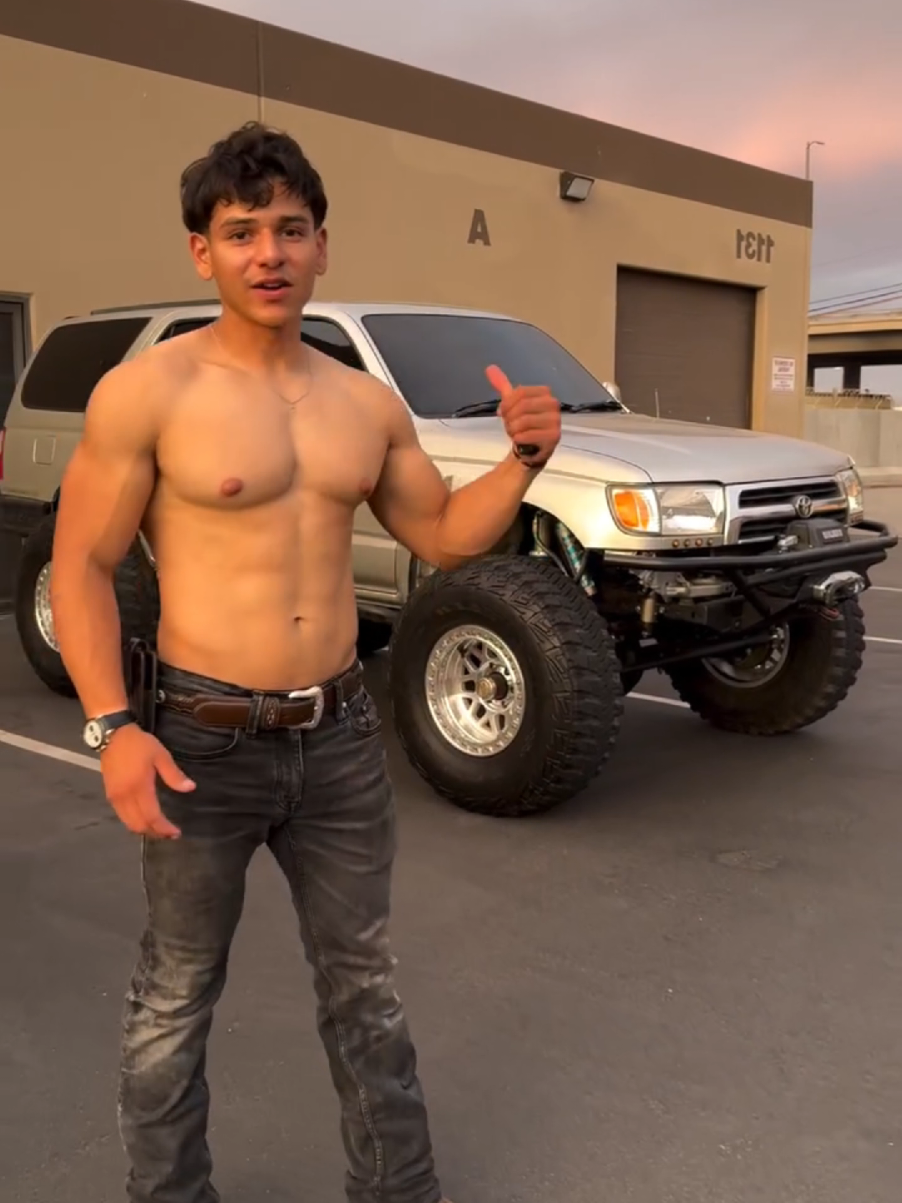 @Hunky Hunt