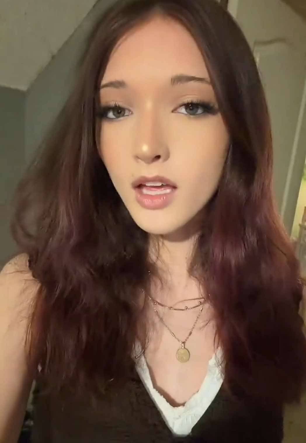 @🥴